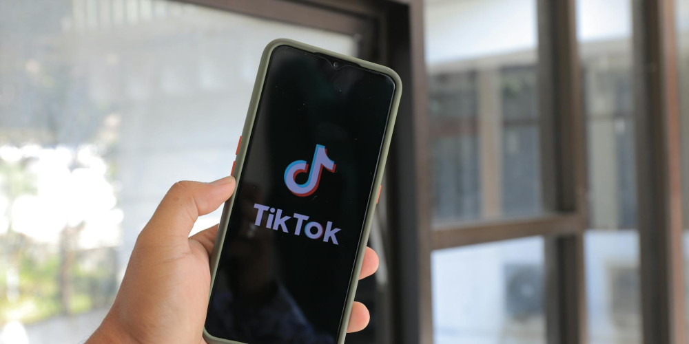 TikTok et la Fédération du prêt-à-porter féminin signent un partenariat