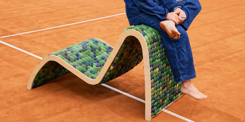 Design écologique : Mathilde Wittock, la Belge qui recycle les balles de tennis